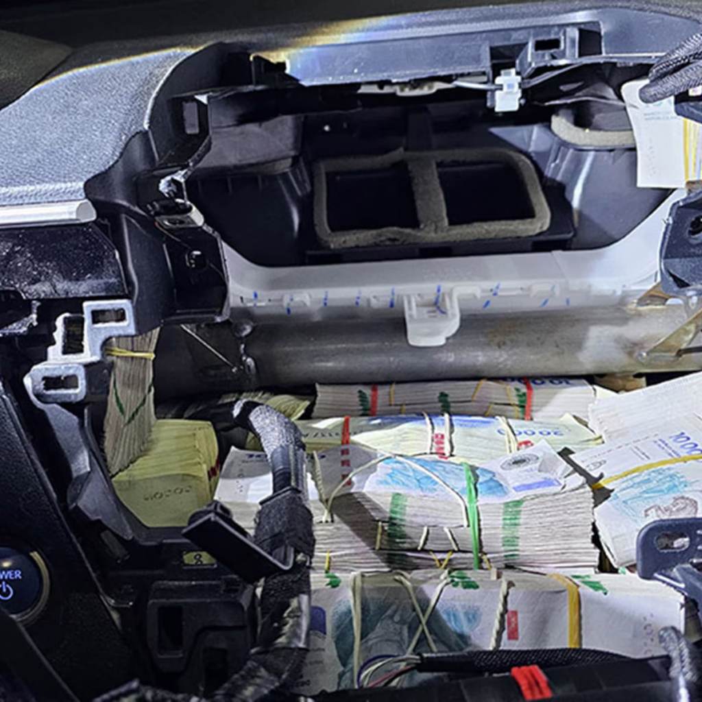 Secuestran una camioneta con más de $300 millones escondidos en un control&nbsp;vial